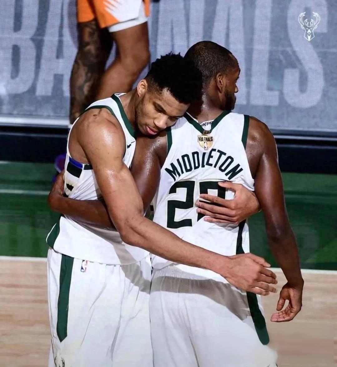 爱游戏-关于雄鹿近三场比赛全胜，士气高涨的信息