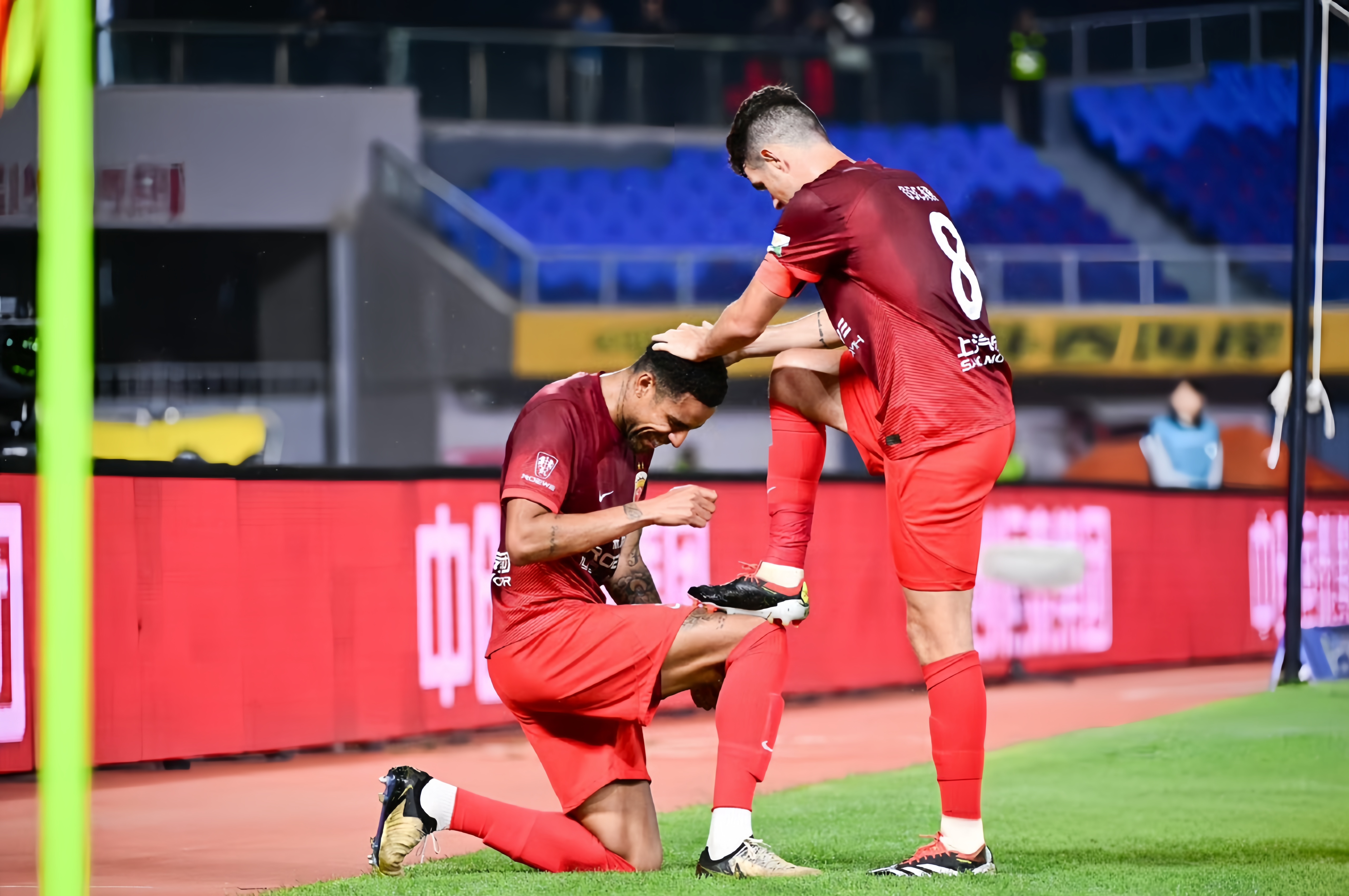 爱游戏APP-热火碾压猛龙，赵继伟带队取胜