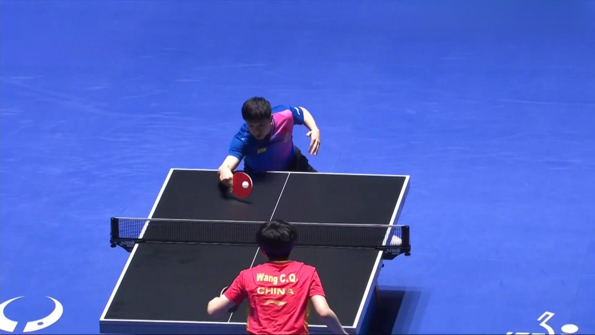 爱游戏在线-波兰队轻取法国队，马龙点燃赛场