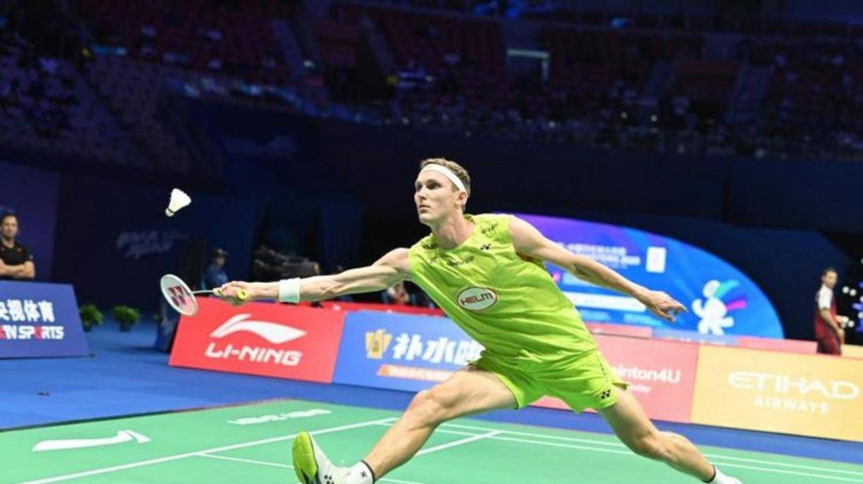 爱游戏入口-马来西亚队鏖战印度队,安赛龙惊艳四座