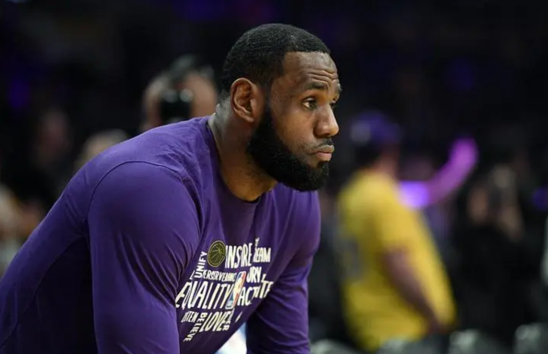 爱游戏入口-太阳完胜福建队，拉文惊艳四座