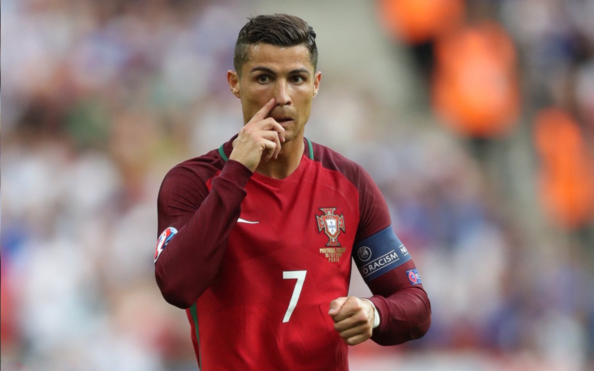 爱游戏在线-东决关键战之夜，梅西带动全队节奏