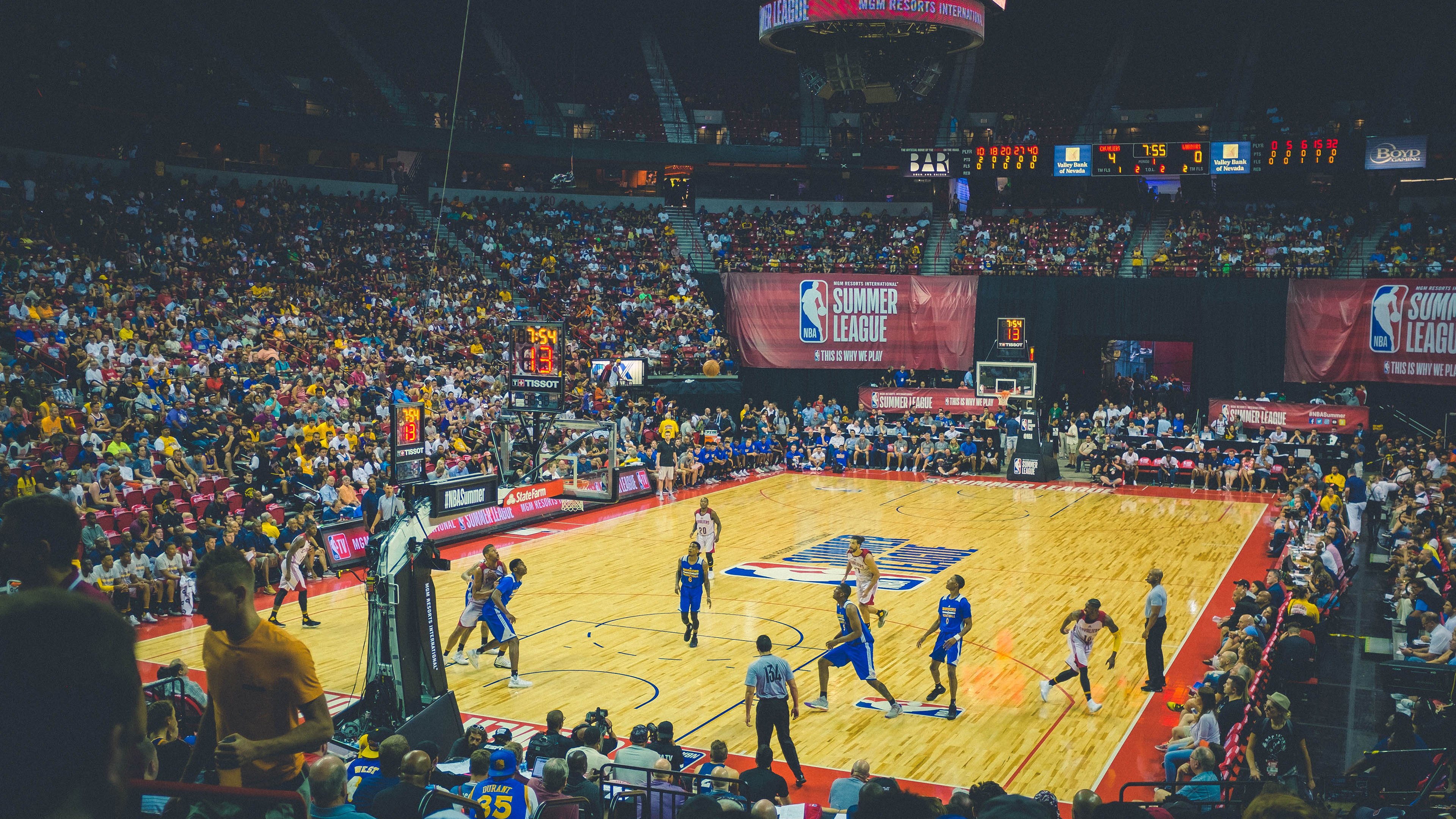 爱游戏体育-孔德，当维京战吼响彻玻利维亚高原，舞台越大他越疯魔